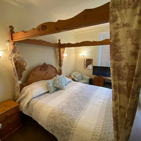 The Old Manse 4* Pickering