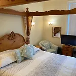 The Old Manse