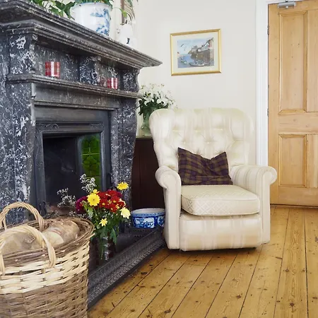 The Old Manse 4* Pickering