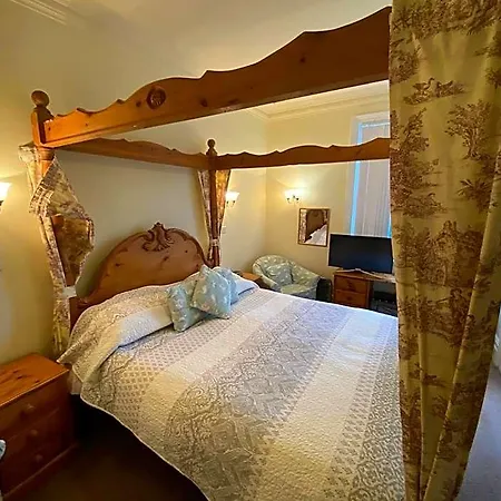 The Old Manse Oda ve Kahvaltı 4*