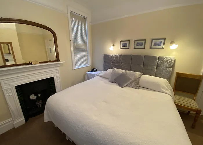 The Old Manse Nocleg ze śniadaniem 4*