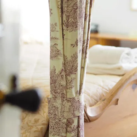 The Old Manse Bed & Breakfast