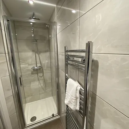 The Old Manse Bed & Breakfast Pickering