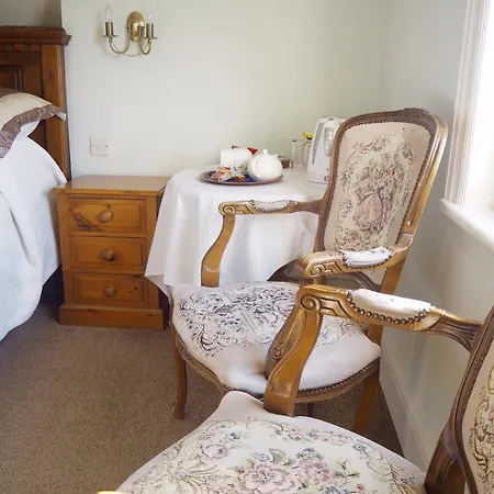 The Old Manse 4*